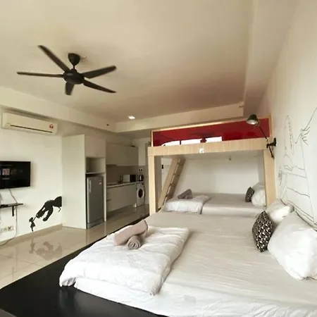 Spacious I-City Studio Home 3 Beds By Nuriman Shah Alam Exterior photo